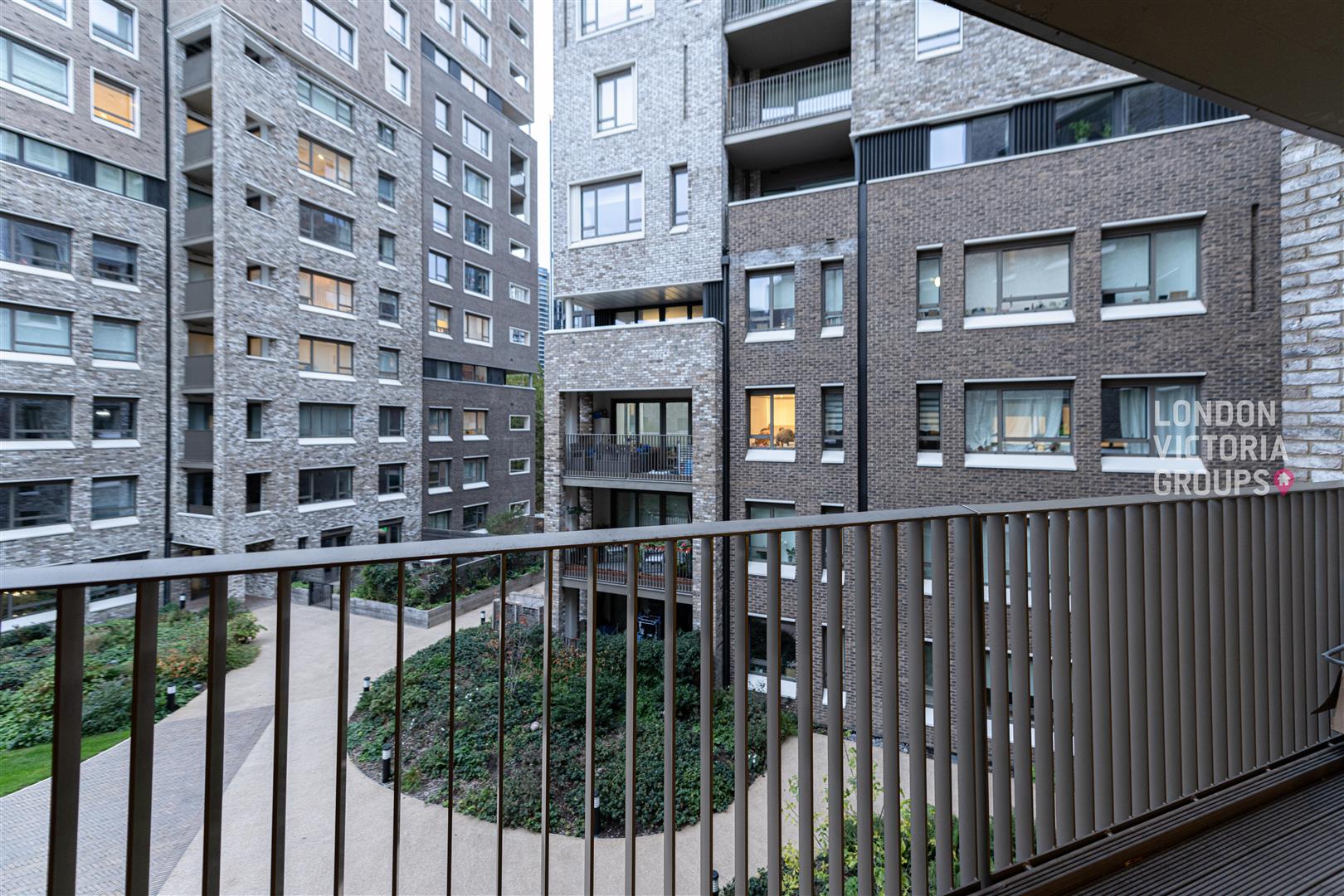 Tarling House, 3 Walworth Square, London